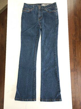 DKNY Donna Karan New York NWOT Bootcut Jeans Size 8 - Mid to High Rise, Classic